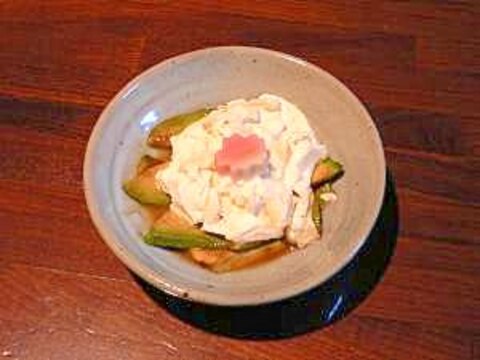 栄養たっぷりアボガドと豆腐の簡単一品